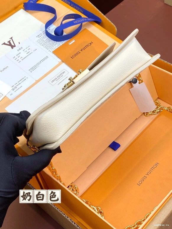 WIS LOUIS On VUITTON Métis Wallet Chain 0318